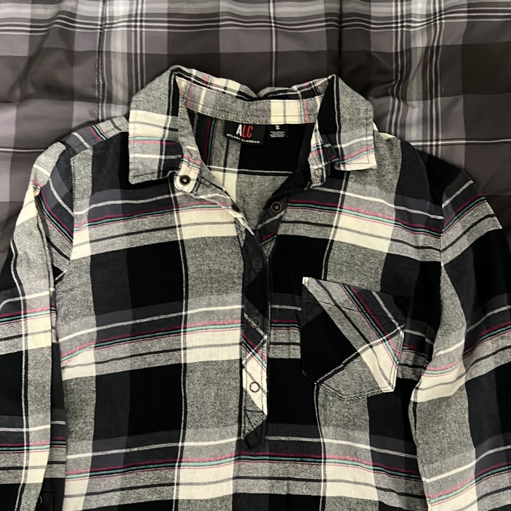 Juniors flannel shirt